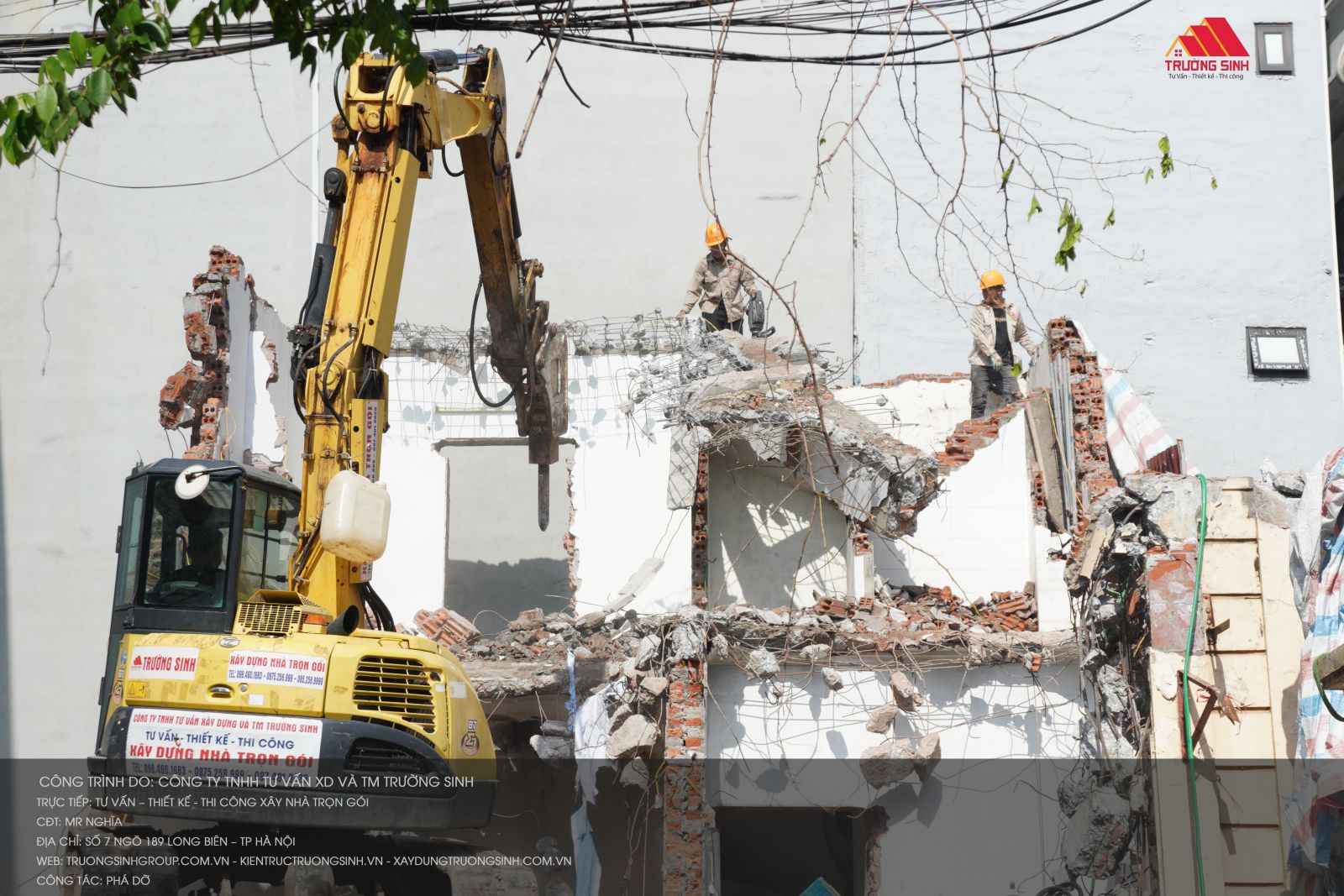 Công tác phá dỡ tại Long Biên