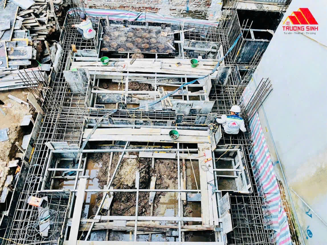 Công đoạn đào móng