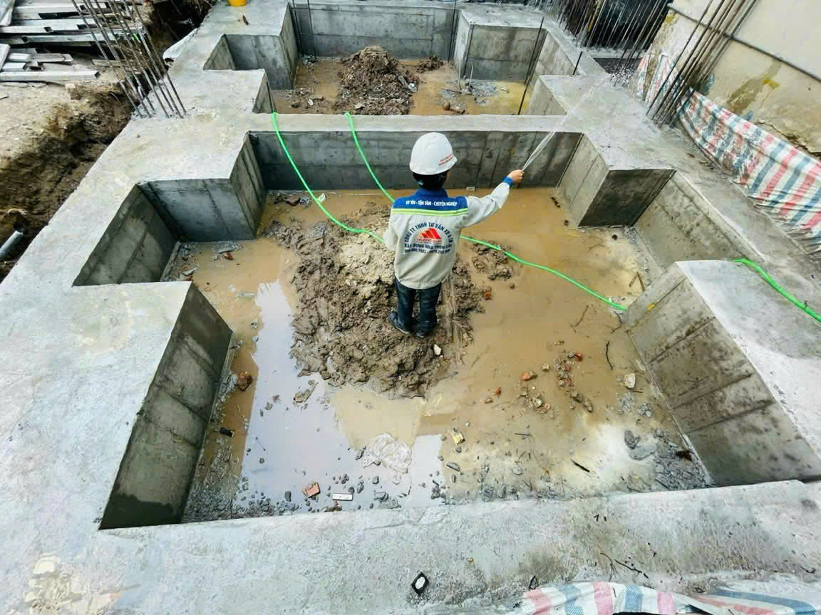 Công tác làm móng