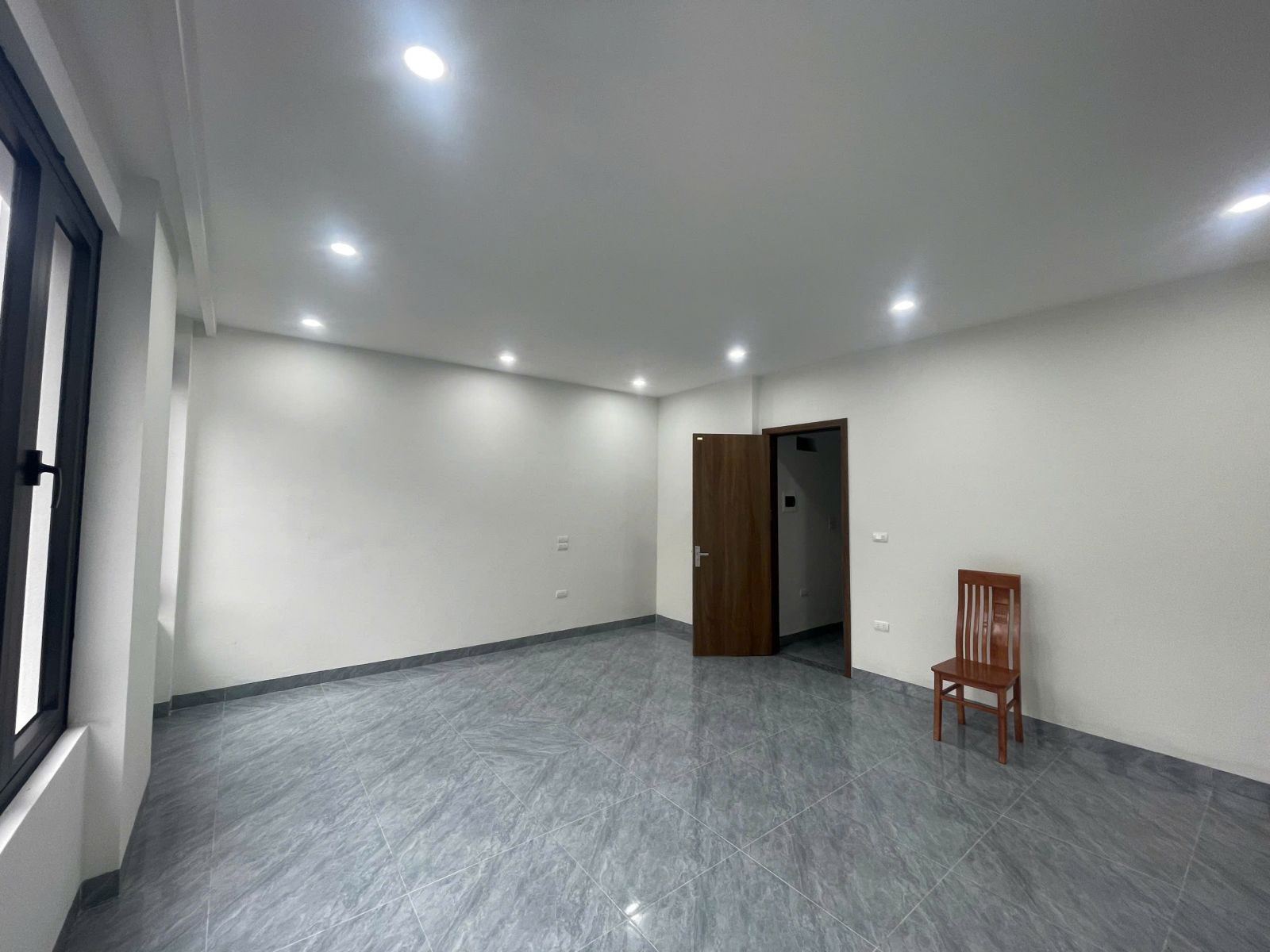 Hoàn thiện tổng thể ngôi nhà