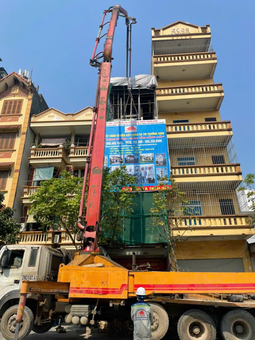 phần  thô  của ngôi nhà