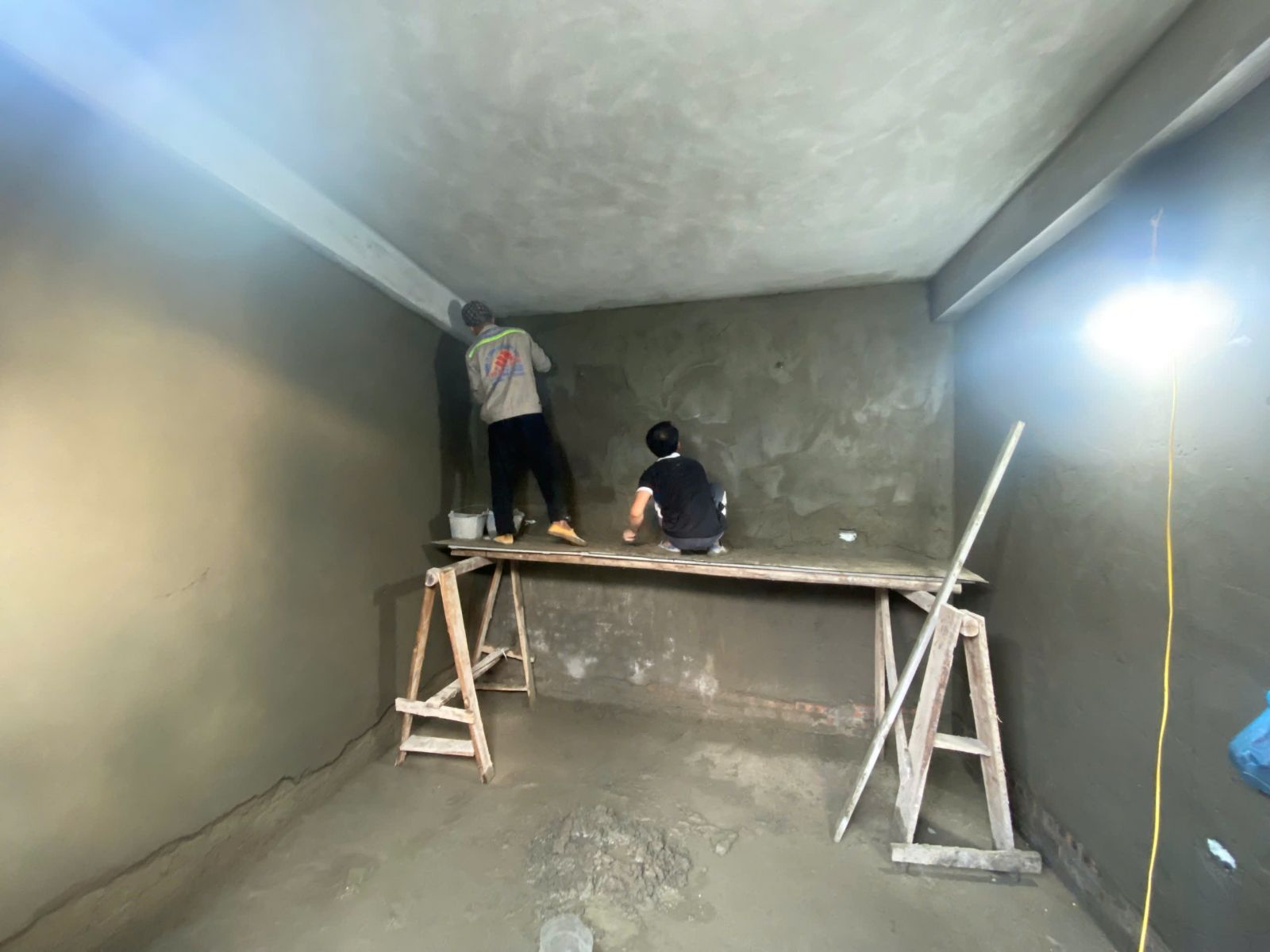 Công đoạn trát tường